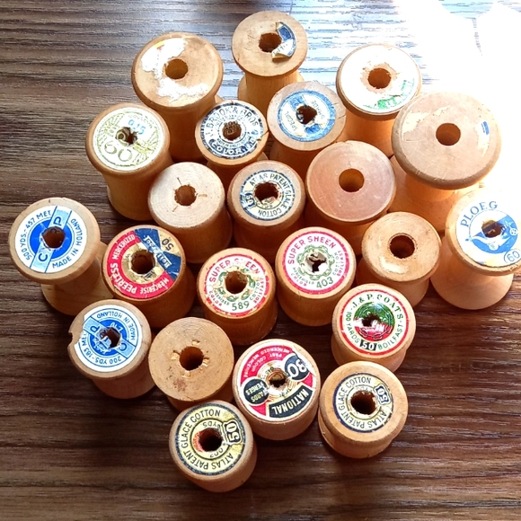 Vintage Other - 22 Vintage old wooden spools